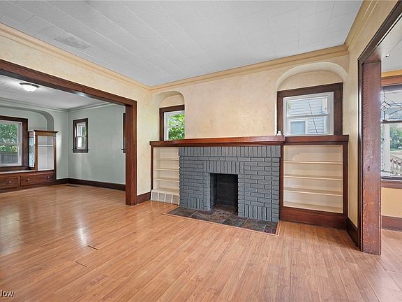 4th image of 4229 W 22nd St