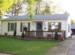1103 Lilac Ln, Joliet, IL 60435