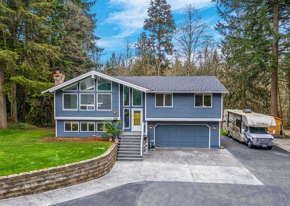 1st image of 4132 97th Dr SE