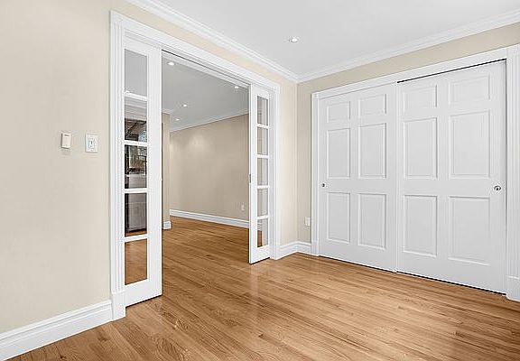 4th image of 336 E 81st St APT 1A