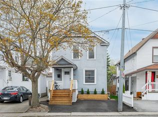 5429 2nd Ave, Niagara Falls, ON L2G3M1