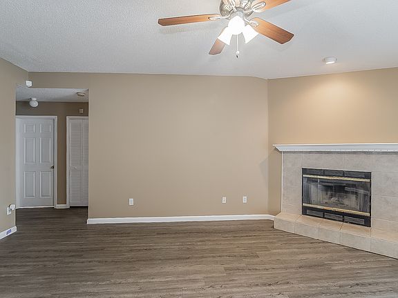 5th image of 11501 Otters Den Dr