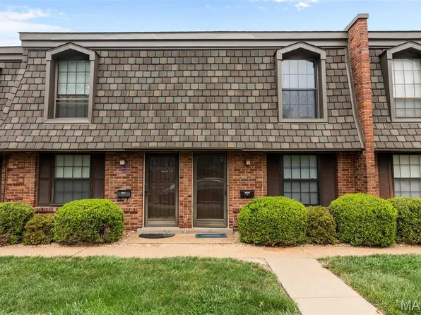1891 Mansard Dr, Saint Louis, MO 63125