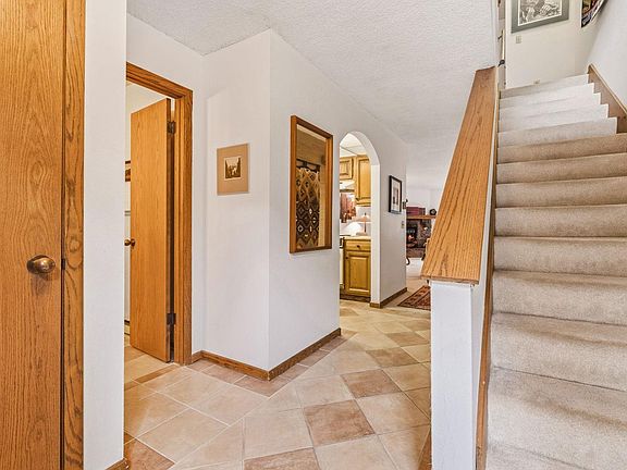 2nd image of 620 Macgregor Ave #3