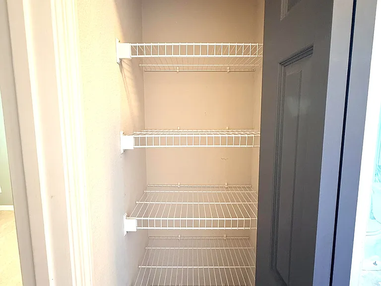 1672 Turnstone Way — Photo 37
