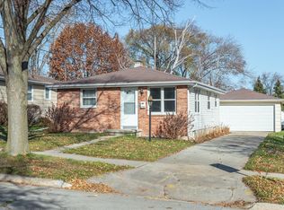 1298 Mather St, Green Bay, WI 54303