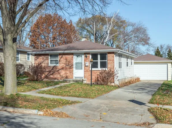 1298 Mather St, Green Bay, WI 54303