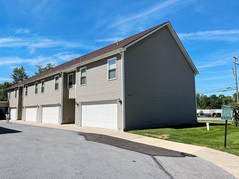 1st image of 207 Strouse Ave #3