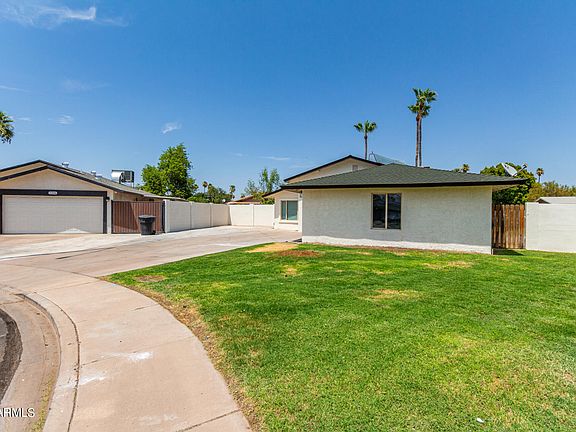 2nd image of 2202 W EMERALD Circle