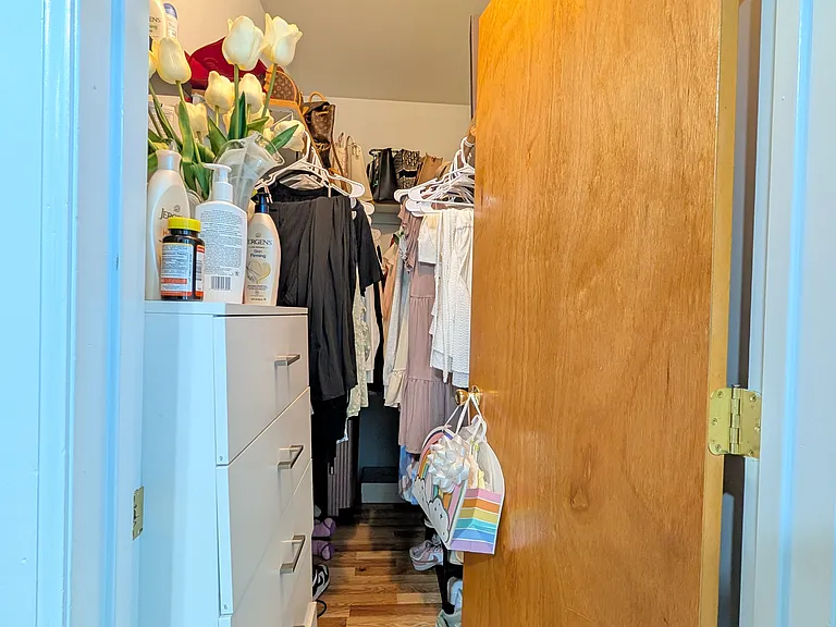 80 Schuyler Ave #5 — Photo 7