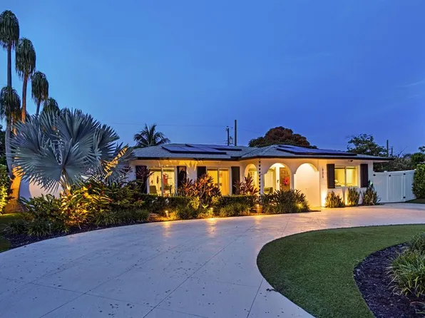 723 Jaeger Dr, Delray Beach, FL 33444