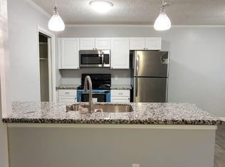 9150 Landis Dr, Beaumont, TX 77707