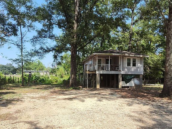 3rd image of 18845 Bayside Dr