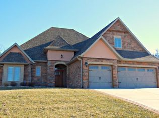 192 Greystone Dr, Hollister, MO 65672