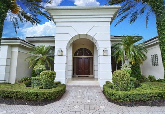 Home For Sale In St Andrews Country Club