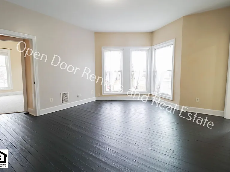 1101 Lake Ave — Photo 4