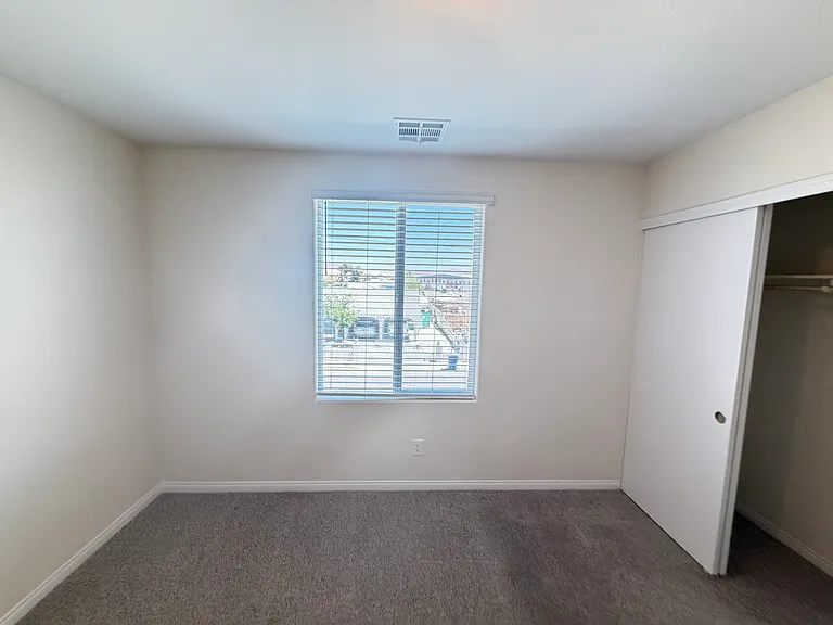 6070 Forest Archer Pl — Photo 41