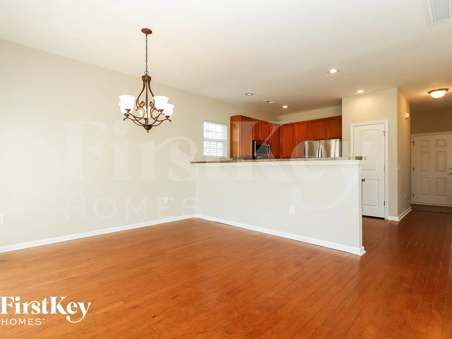 3 bed, 2.5 bath, 1836 sqft, $2,615 — Photo 3