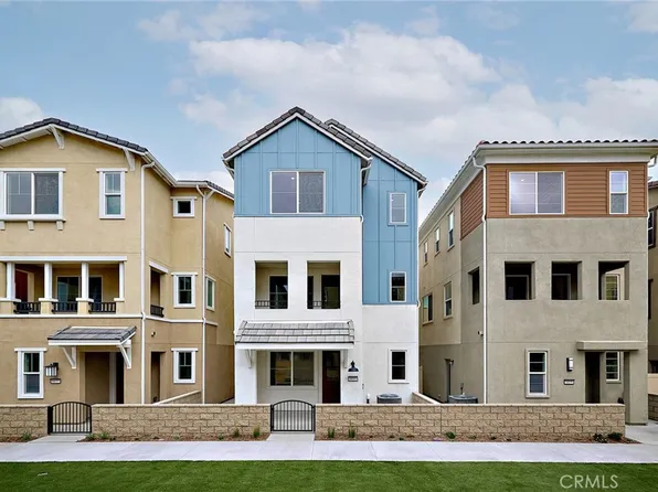 6055 Fairfax Dr, Eastvale, CA 92880