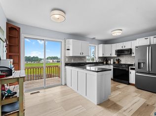 8004 W Browning St, Sioux Falls, SD 57106