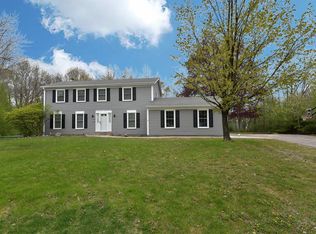 2345 S Krahn Rd, New Berlin, WI 53151