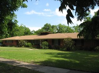 316 Elm Dr, Terrell, TX 75160