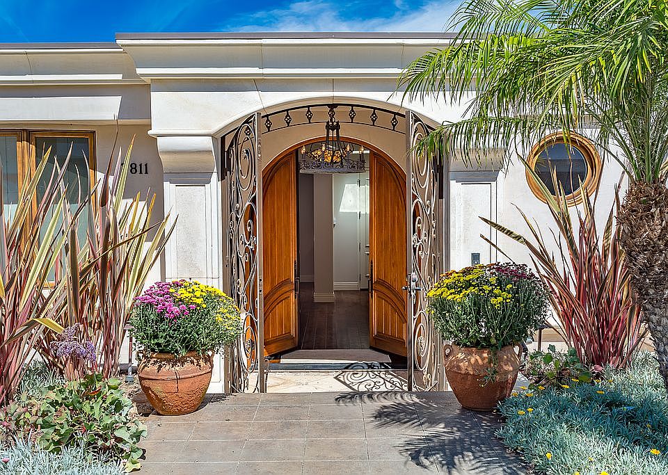 7811 Veragua Dr, Playa Del Rey, CA 90293 | Zillow