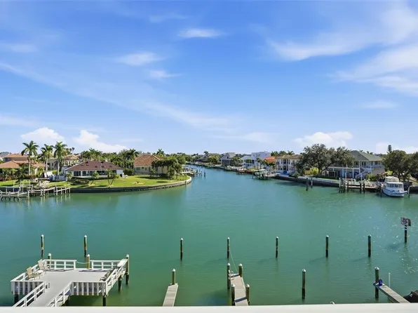 719 Pinellas Bayway S #305, Tierra Verde, FL 33715