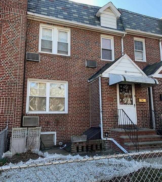 1st image of 8008 Cowles Ct