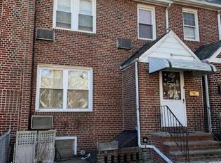 8008 Cowles Ct, Middle Village, NY 11379
