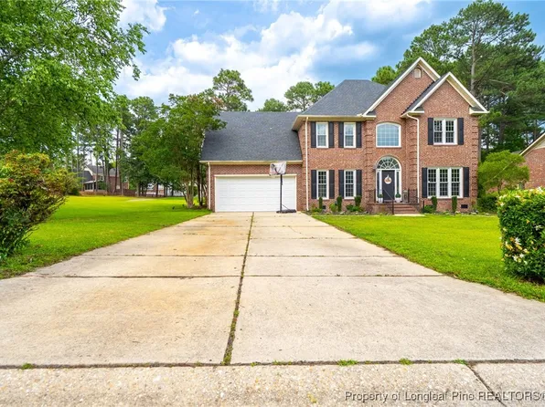 6112 Iverleigh Cir, Fayetteville, NC 28311