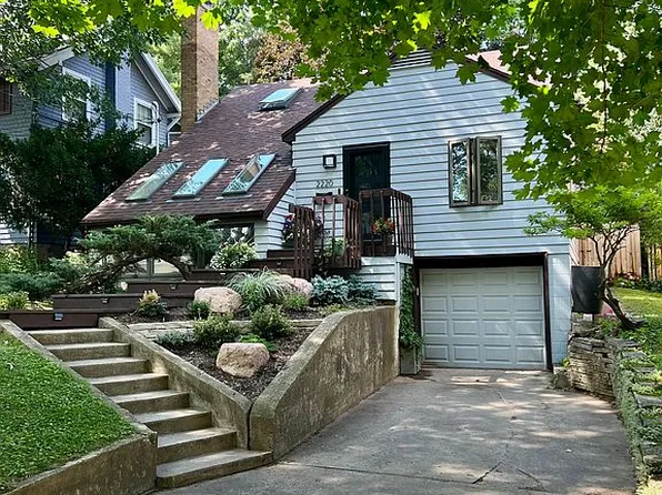 2220 Rowley Ave, Madison, WI 53726