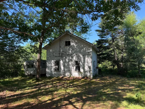 340 Bagaduce Road, Brooksville, ME 04617