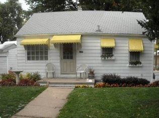 3712 Gold St, Omaha, NE 68105