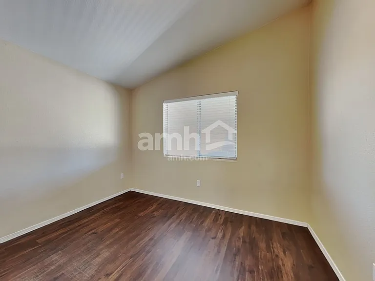 2435 W Waterway Pl — Photo 19