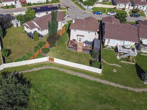 3rd image of 251 River Point E