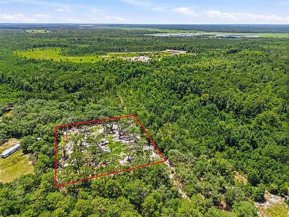 3rd image of 6900 NE 195th St Lot 18
