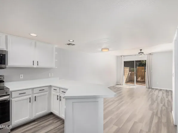 6454 E UNIVERSITY Drive #24, Mesa, AZ 85205