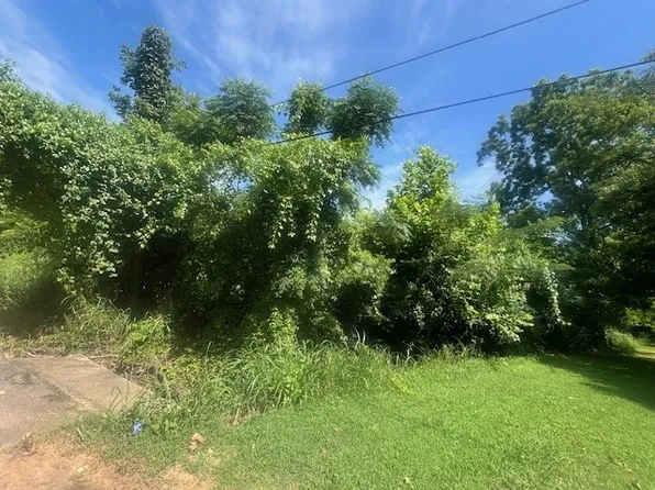 913 Cedar St, Paris, TX 75460