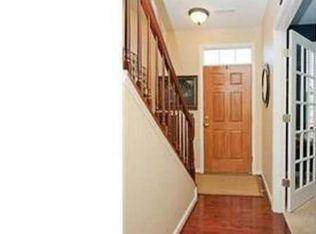 22670 Parkland Farms Ter, Ashburn, VA 20148