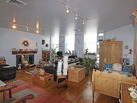 5th image of 173 Smith St #4G