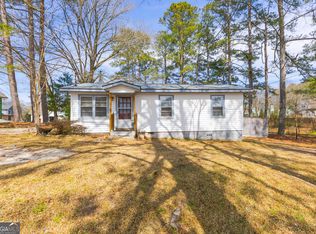 210 Johnson St, Senoia, GA 30276