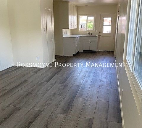 3rd image of 616 Hawthorne St APT C