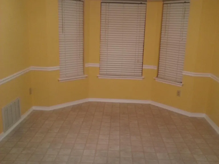 Dining Rm
