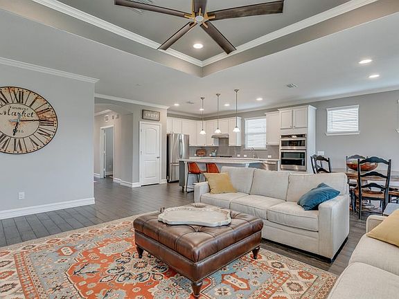 5th image of 1813 Port Royal Ln