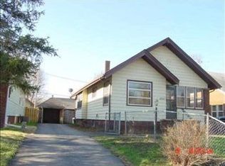 2437 Mary St, Omaha, NE 68112