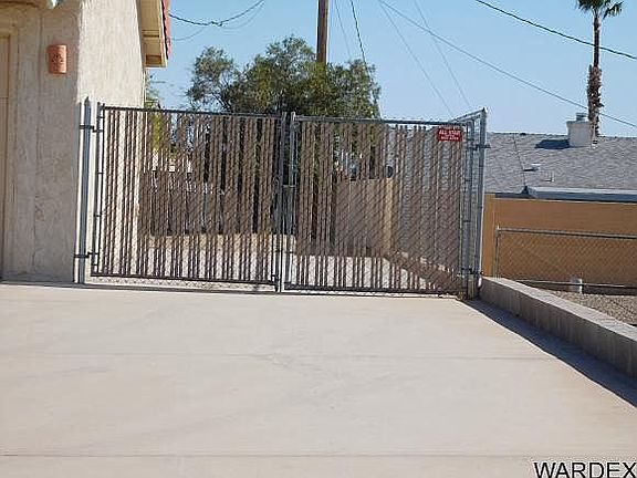 4th image of 2782 Anita Ave