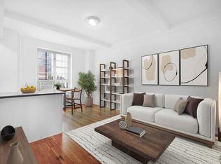 208 W 23rd St APT 600, New York, NY 10011