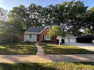 24934 Wilson Ave, Dearborn, MI