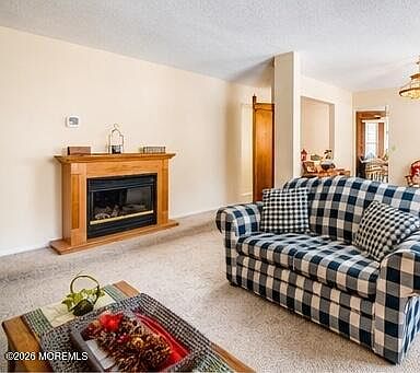 4th image of 564 Waterford Drive